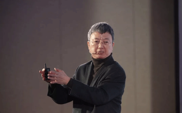 朱民 清華大學(xué)國(guó)家金融研究院院長(zhǎng) 朱民 清華大學(xué)國(guó)家金融研究院院長(zhǎng)