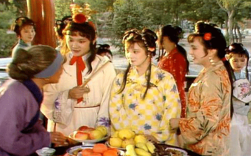紅樓夢(mèng)中劉姥姥進(jìn)大觀園